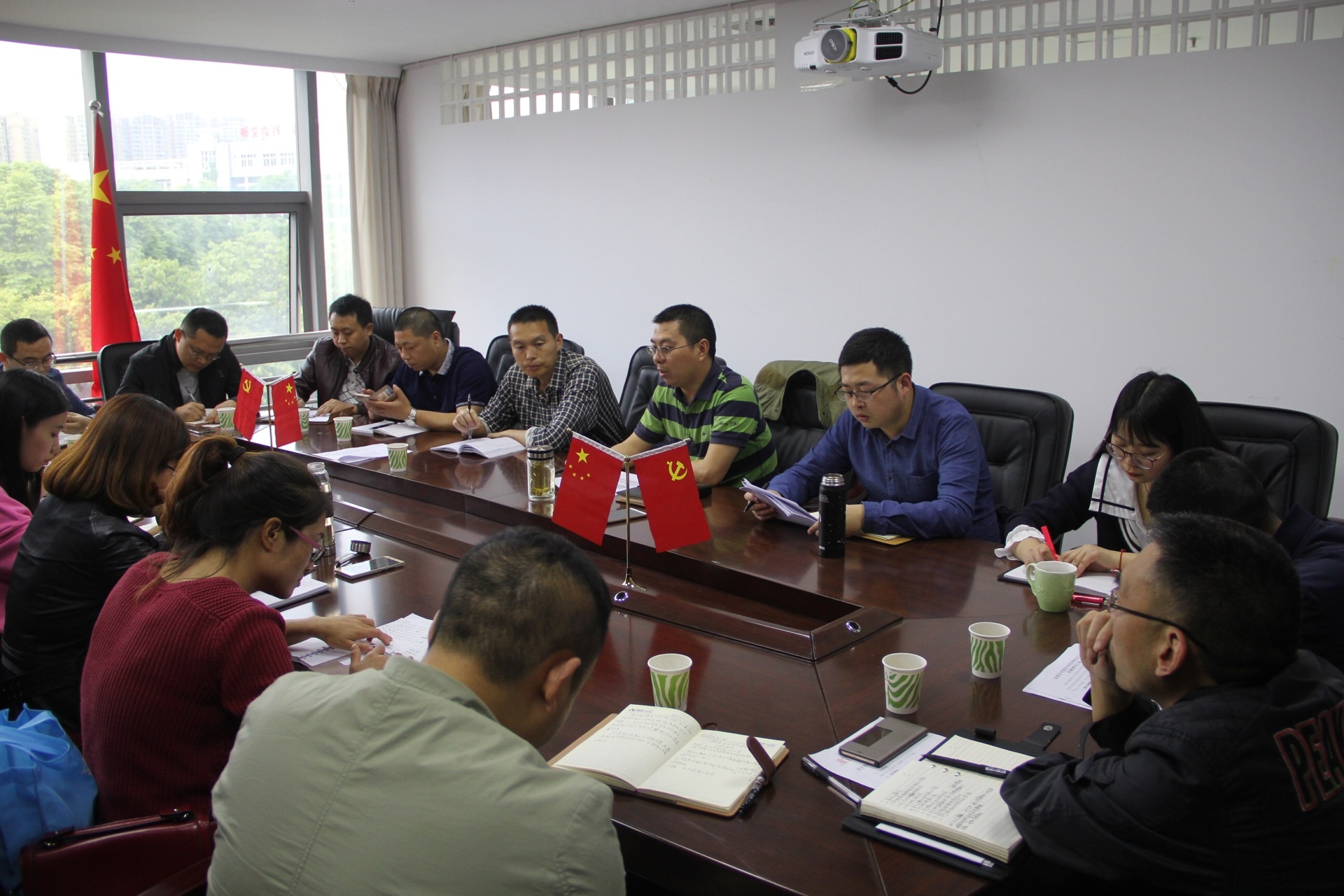  �й�����ƶ�������Ե㹤����ʵ�ƽ�